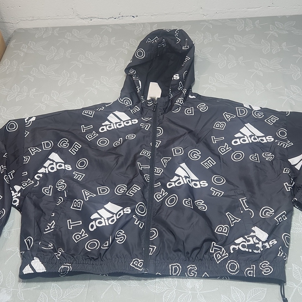 Adidas Loose Fit Wind Breaker